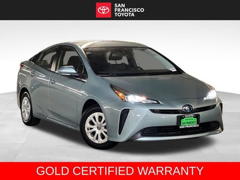 Certified 2022 Toyota Prius LE FWD image 7