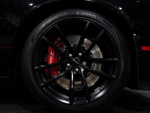 Used 2023 Dodge Challenger SRT Hellcat w/ Driver Convenience Group RWD image 20