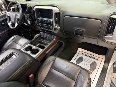 Used 2018 GMC Sierra 2500 SLT w/ Snow Plow Prep Package image 25