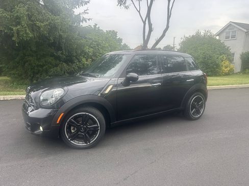 Used 2016 MINI Cooper Countryman S FWD image 4