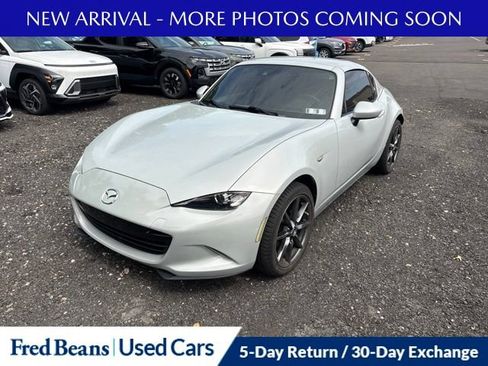 Used 2019 MAZDA MX-5 Miata RF Grand Touring RWD image 1