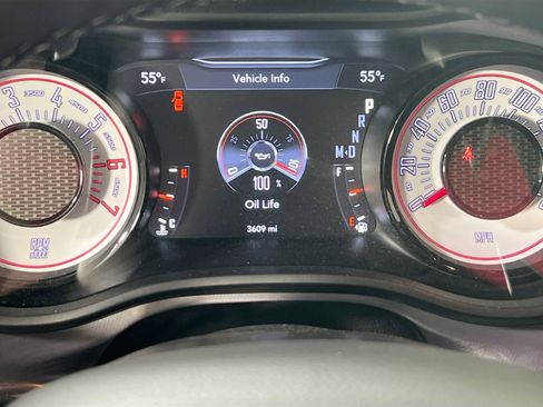 Used 2019 Dodge Challenger R/T w/ T/A Package image 12