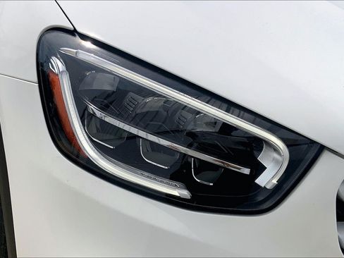 Used 2022 Mercedes-Benz GLC 300 4MATIC w/ Premium Package Lite image 33