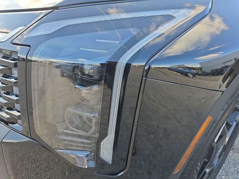 New 2026 Kia Sportage EX image 33