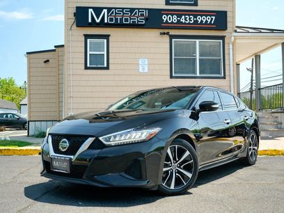 Used 2022 Nissan Maxima SV w/ Floor Mat Group