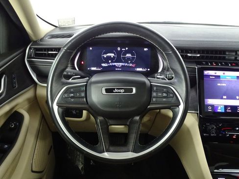 Used 2021 Jeep Grand Cherokee L Limited image 29