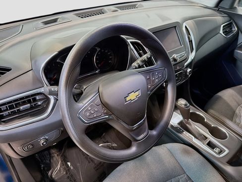 Used 2021 Chevrolet Equinox LT FWD image 11