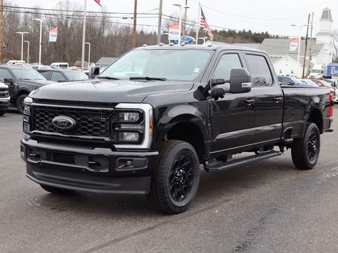New 2026 Ford F350 Lariat w/ Black Appearance Package image 17