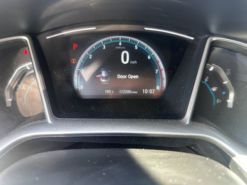Used 2018 Honda Civic EX-T image 8