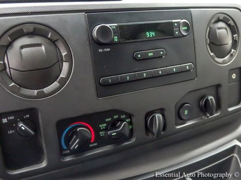 Used 2013 Ford E-250 and Econoline 250 w/ PWR Group RWD image 15