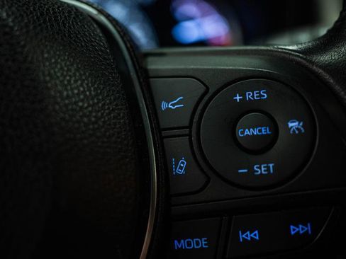 Used 2019 Toyota RAV4 Adventure AWD/4WD image 19