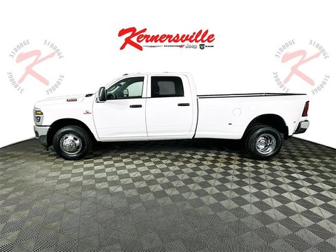 New 2026 RAM 3500 Tradesman image 4