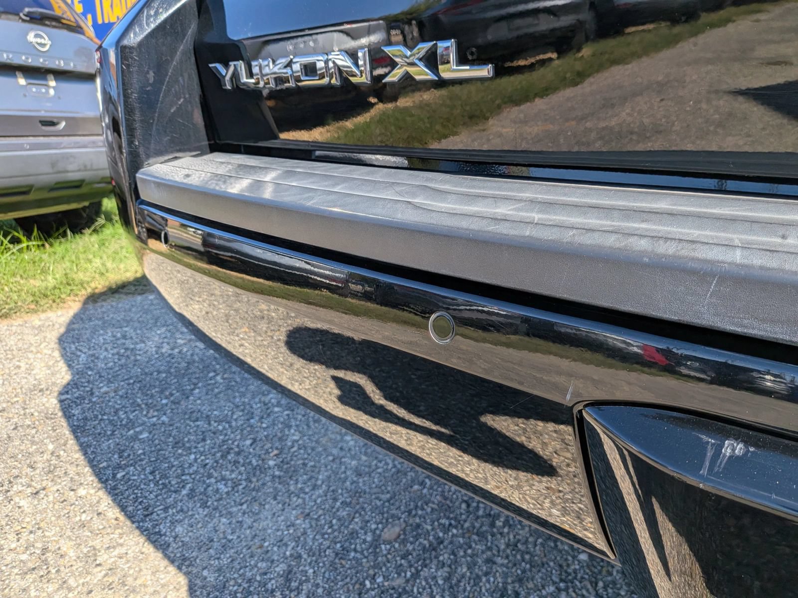 Used 2020 GMC Yukon XL SLT AWD/4WD image 19