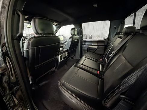 Used 2018 Ford F150 Lariat w/ Equipment Group 502A Luxury AWD/4WD image 9
