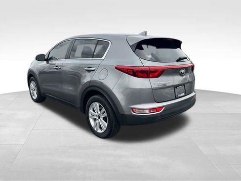 Used 2017 Kia Sportage LX image 5