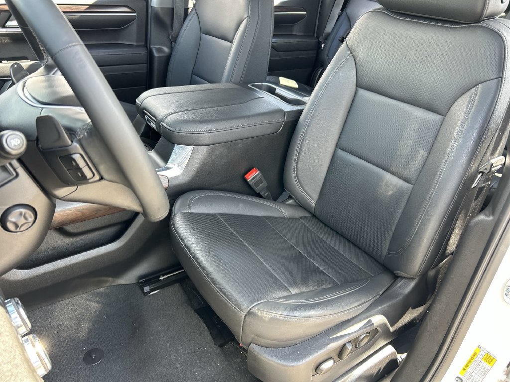 Used 2023 GMC Sierra 1500 SLT w/ SLT Premium Package AWD/4WD image 19