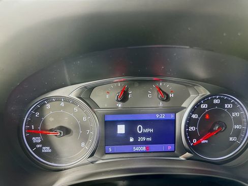 Used 2022 GMC Terrain SLE w/ Driver Convenience Package FWD image 12