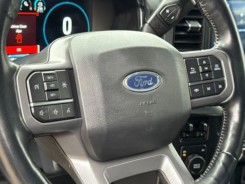 Used 2022 Ford F150 Lariat w/ Equipment Group 501A Mid image 29
