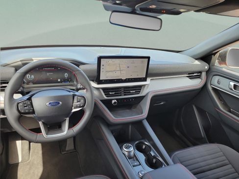 New 2026 Ford Explorer ST-Line w/ ST-Line Street Pack image 20