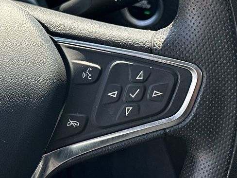 Used 2023 Chevrolet Malibu LT FWD image 24