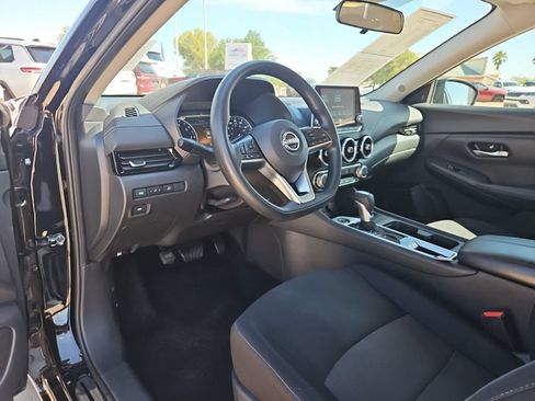 Used 2024 Nissan Sentra SV FWD image 16