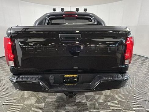 Used 2023 Chevrolet Colorado Trail Boss w/ Technology Package AWD/4WD image 3