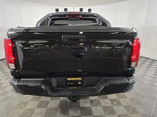 Used 2023 Chevrolet Colorado Trail Boss w/ Technology Package AWD/4WD video 3