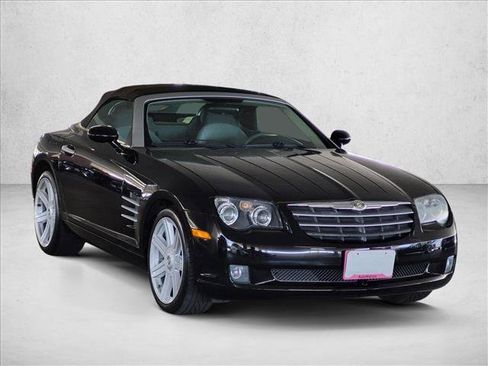 Used 2005 Chrysler Crossfire Limited RWD image 3
