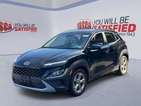 Used 2023 Hyundai Kona SEL w/ Cargo Package AWD/4WD image 3