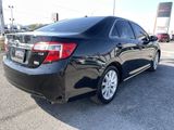 Used 2014 Toyota Camry XLE w/ Leather Package image 4