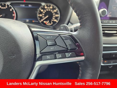 Used 2019 Nissan Altima 2.5 SR FWD image 23