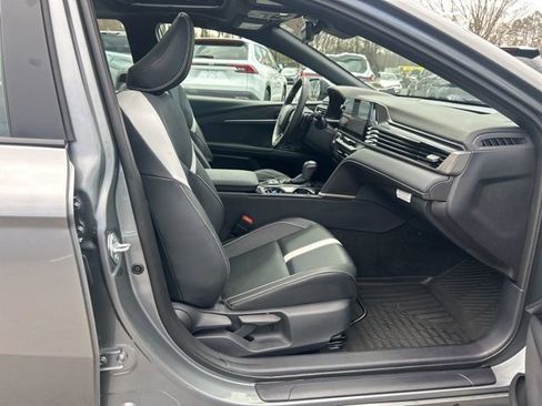 Used 2025 Toyota Camry SE w/ Multimedia Upgrade Package image 13