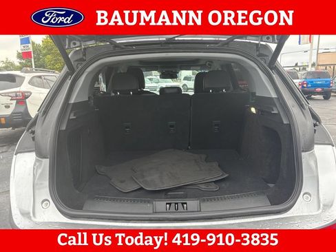 Used 2022 Lincoln Corsair AWD w/ Premium Package image 12