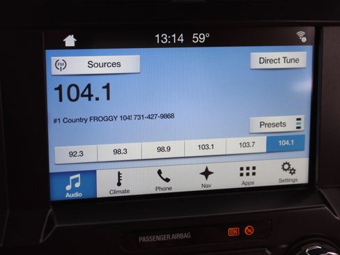 Used 2017 Ford F250 Lariat w/ Chrome Package image 19