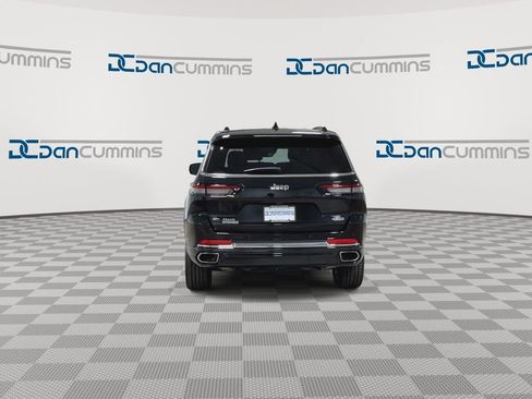 Used 2023 Jeep Grand Cherokee L Overland image 7