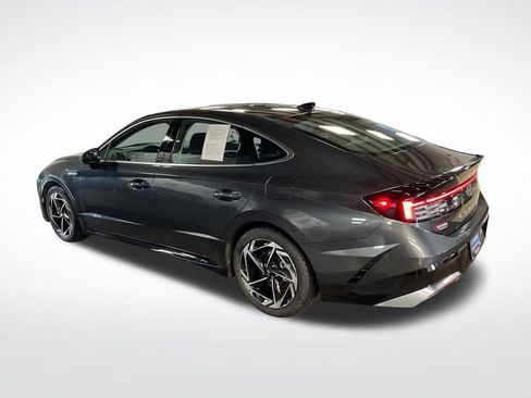 Certified 2026 Hyundai Sonata SEL AWD/4WD image 3