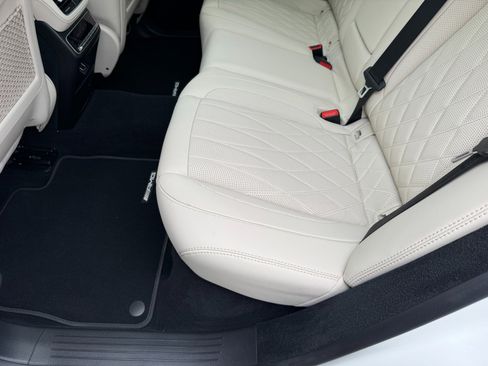 Used 2023 Mercedes-Benz GLE 53 AMG 4MATIC image 46