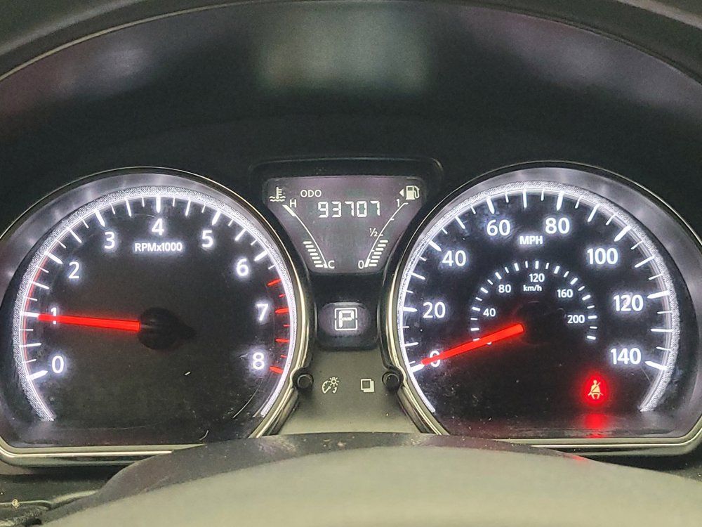 Used 2019 Nissan Versa SV FWD image 23