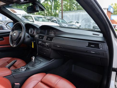 Used 2013 BMW M3 Convertible RWD image 30