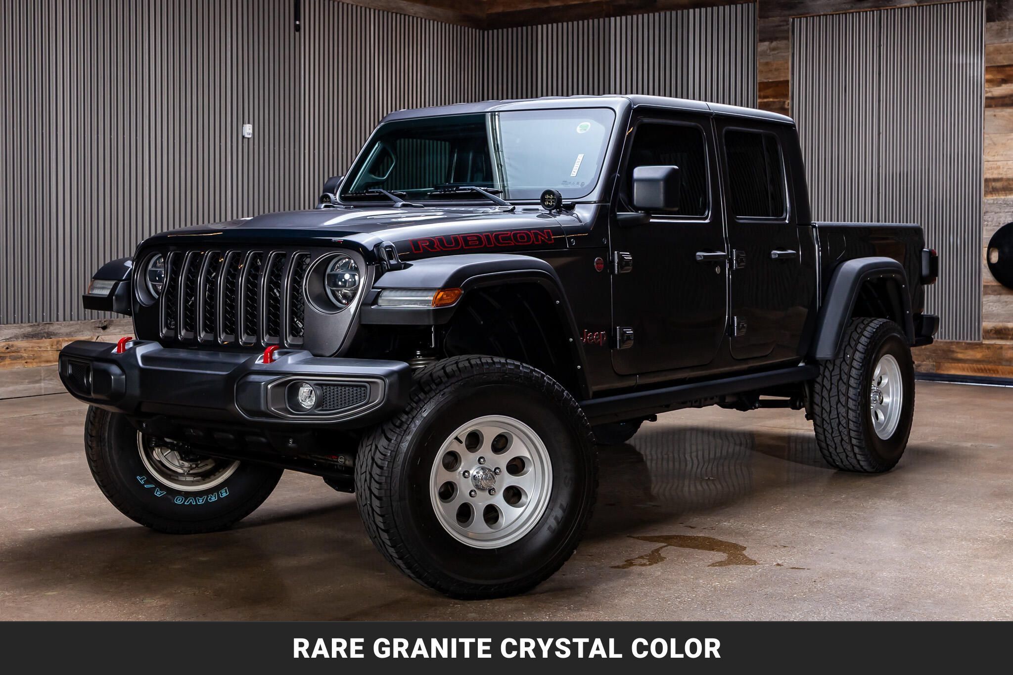 Used 2022 Jeep Gladiator Rubicon w/ LED Lighting Group AWD/4WD image 4