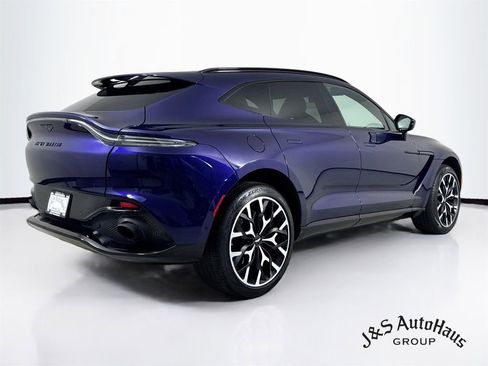 Used 2023 Aston Martin DBX AWD/4WD image 7