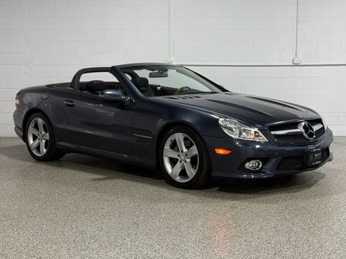 Used 2011 Mercedes-Benz SL 550 image 5