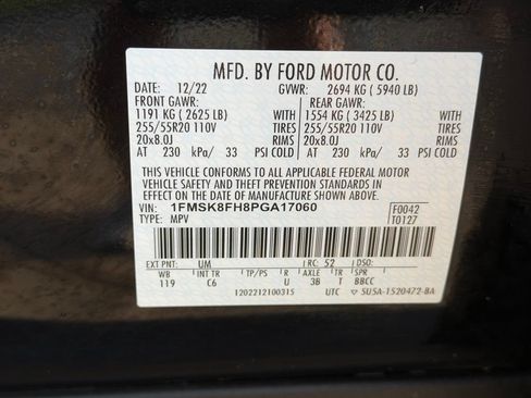 Used 2023 Ford Explorer Limited w/ Limited Technology Package AWD/4WD image 44