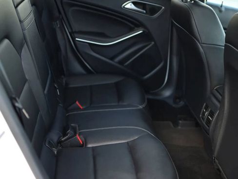 Used 2019 Mercedes-Benz GLA 250 image 46