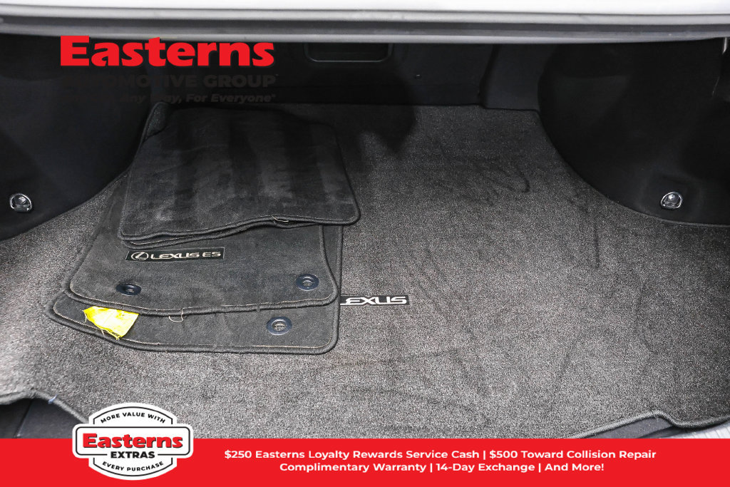 Used 2019 Lexus ES 350 w/ Accessory Package 2 FWD image 10