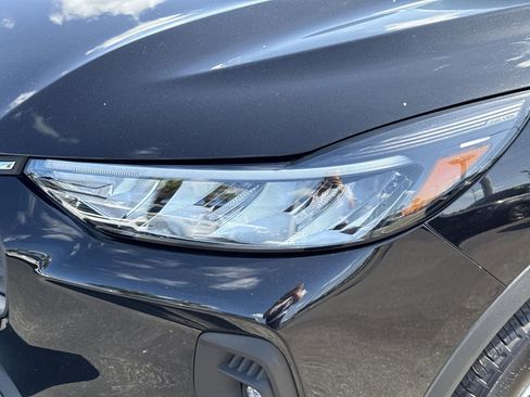 Certified 2025 Ford Escape SE FWD image 6