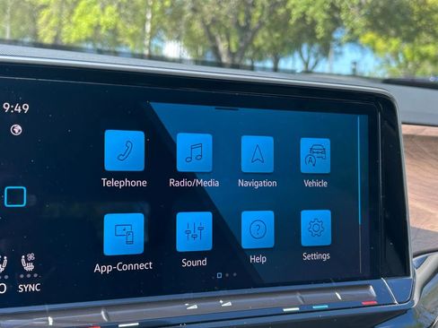 New 2026 Volkswagen Atlas SE FWD image 15