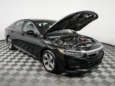 Used 2019 Honda Accord EX image 33