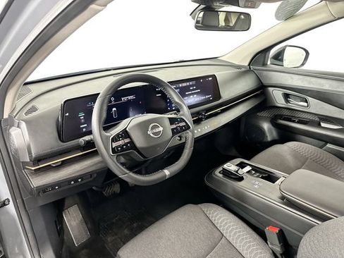 Used 2023 Nissan Ariya FWD image 18