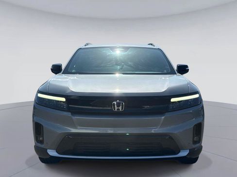 Certified 2024 Honda Prologue Touring image 9